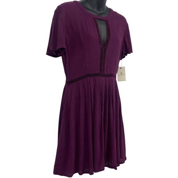 Volcom Women Purple Short Sleeve Dress Size Medium M Short Mini Sleeve New - Picture 3 of 7